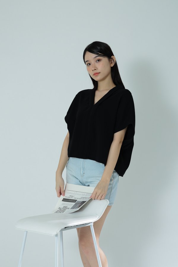 Beth Relaxed Top - Black