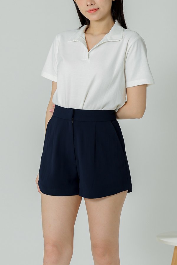 Wynna Classic Shorts - Navy