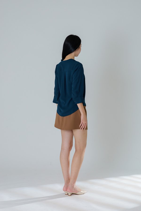 Hestia Collared V Neck Shirt - Teal