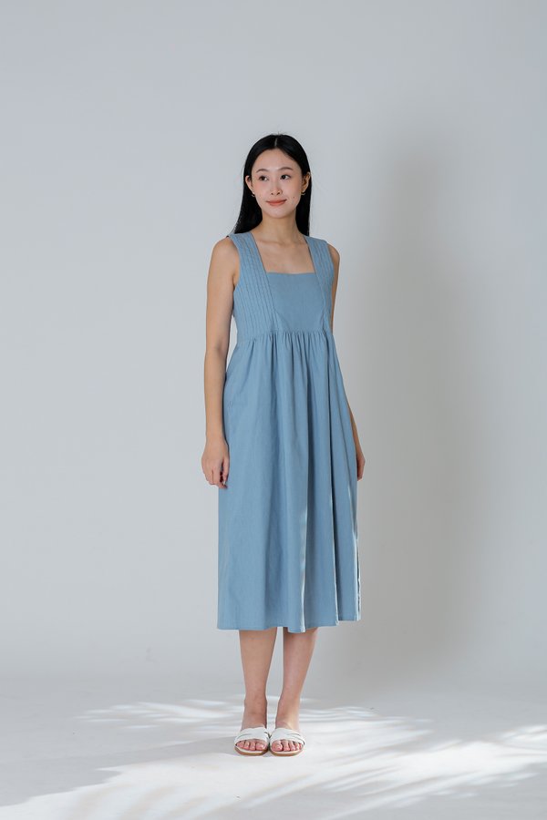 Mindy Square Neck Midi Dress - Lt Blue